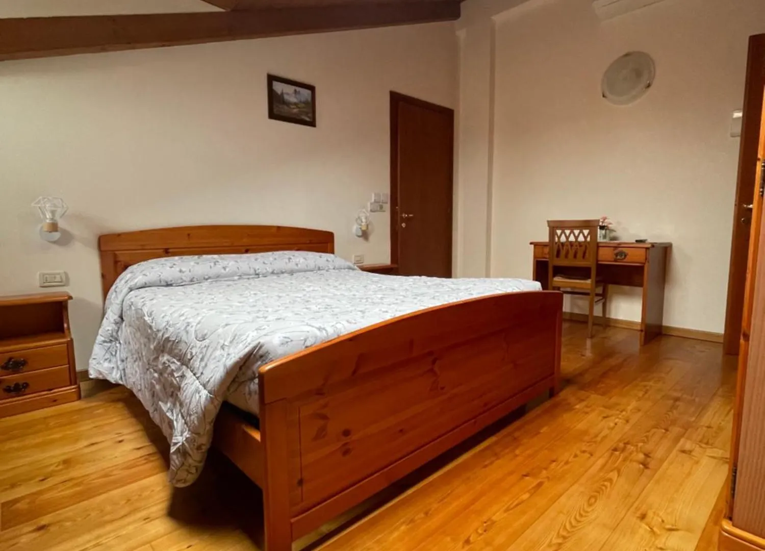 Agriturismo Ae Noseare トッリ・ディ・クアルテゾーロ 0*,  イタリア